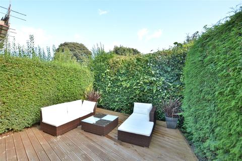 7 Alderton Place, Leeds, LS17 5LL