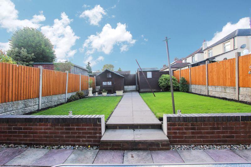 Dilloways Lane, Portobello, Willenhall 3 bed detached house £235,000