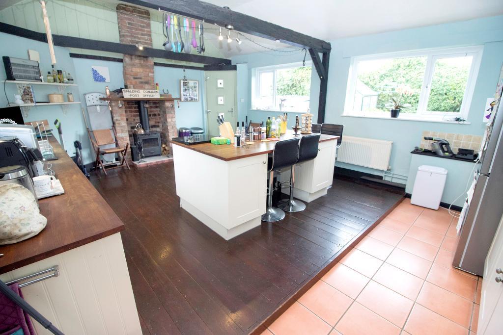 Kitchen Breakfast Family Room