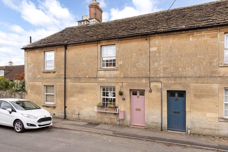 Station Road, Corsham 2 bed terraced house £375,000