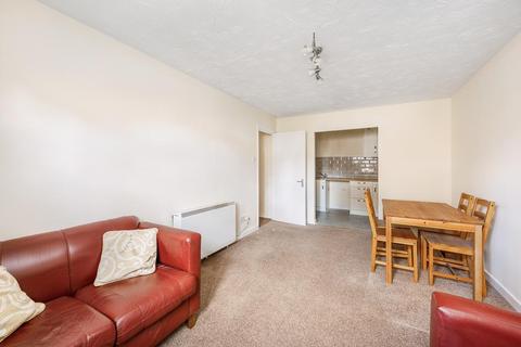 6 Mill Bridge Place, Uxbridge, UB8 2XX