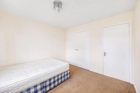 6 Mill Bridge Place, Uxbridge, UB8 2XX