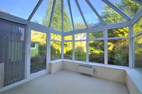 23 Oak Hill, Epsom, KT18 7BU