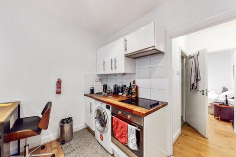1 bedroom apartment for sale, East Tenter Street, Aldgate, E1
