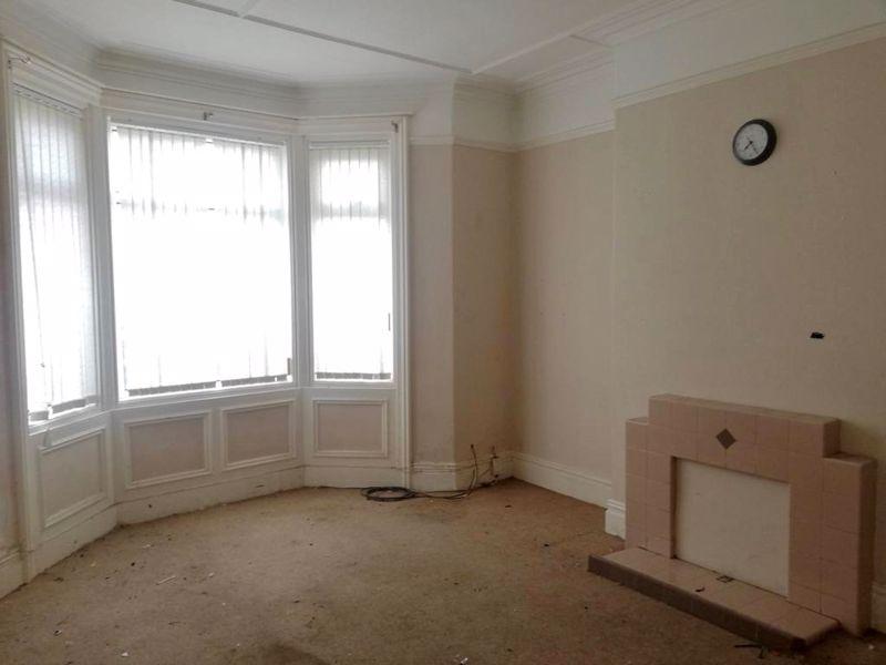 Military Road, North Shields 2 bed apartment £110,000
