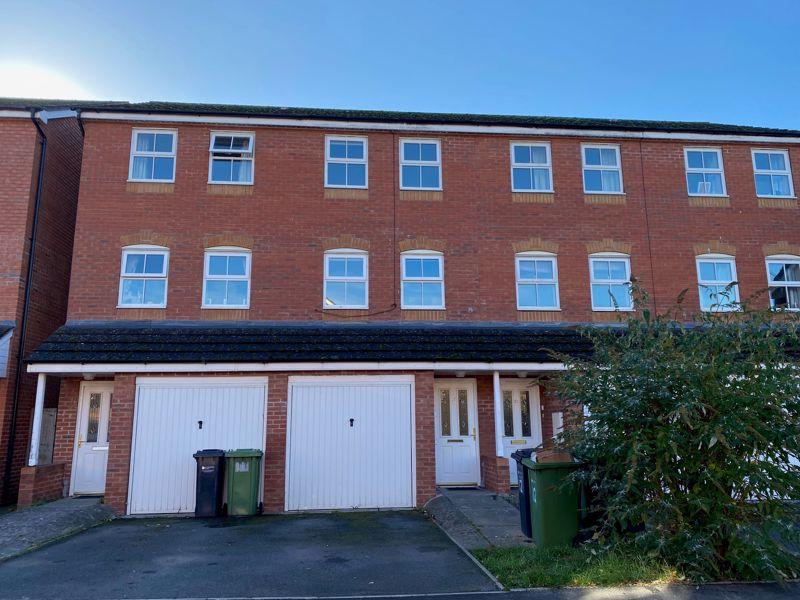 Kernal Road, Hereford 3 bed terraced house £825 pcm (£190 pw)