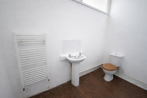 1 bedroom flat to rent, a Picton Street, Maesteg