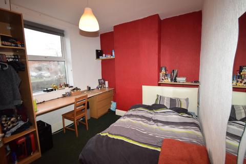 4 bedroom terraced house to rent, 244 Shoreham Street, City Centre