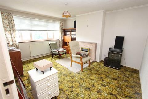 112 Mansfield Hill, London, E4 7JS