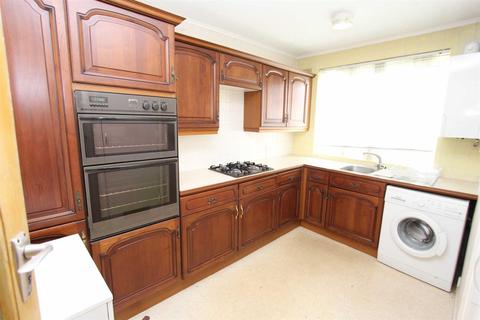 112 Mansfield Hill, London, E4 7JS