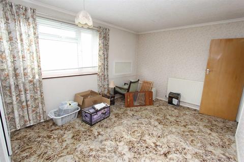 112 Mansfield Hill, London, E4 7JS
