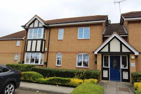 49 Redwood Gardens, London, E4 7NZ