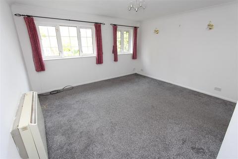 25 The Croft, London, E4 6EZ