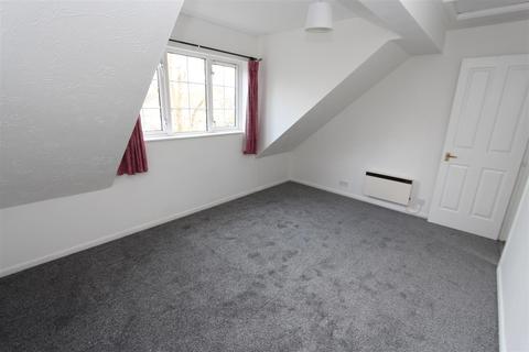 25 The Croft, London, E4 6EZ