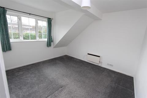 25 The Croft, London, E4 6EZ