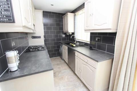 29 Bernwell Road, London, E4 6HX