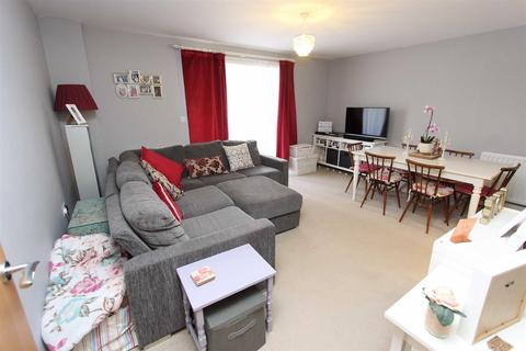 2 Shingly Place, London, E4 6AE