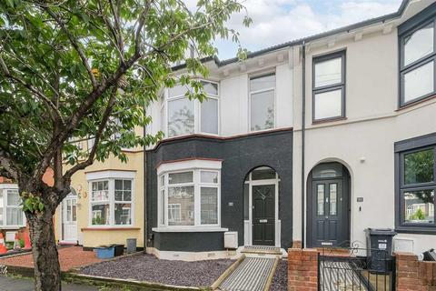 51 Waverley Road, London, E18 1HU