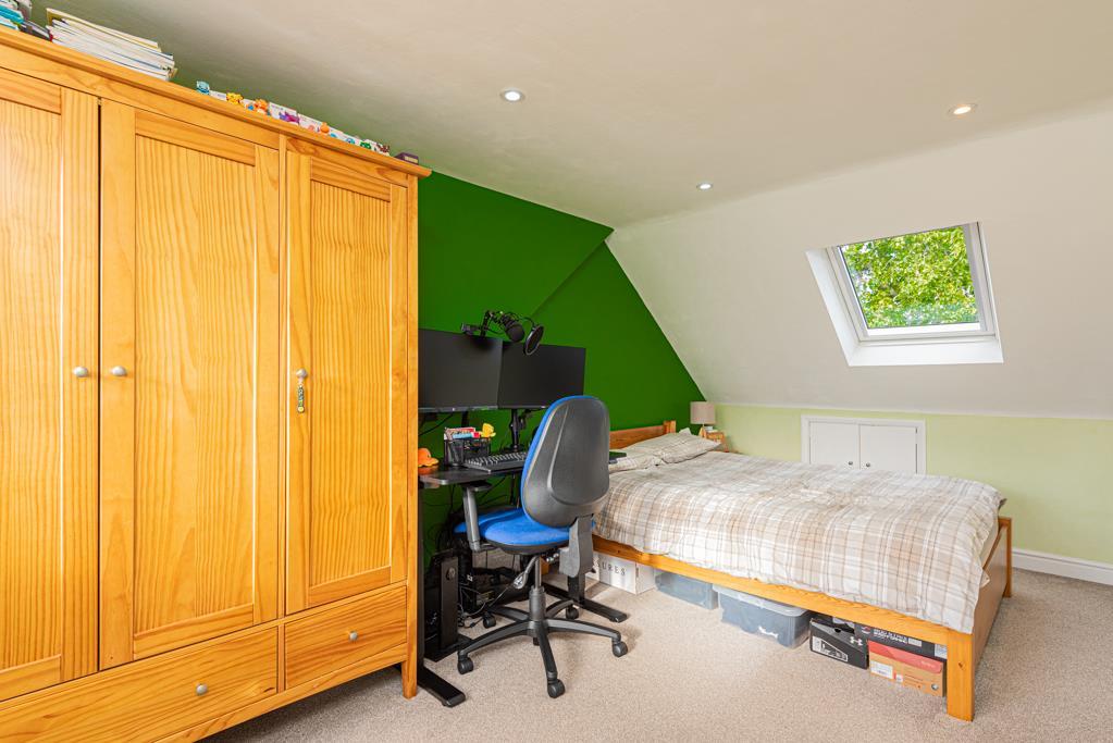 Loft bedroom.jpg