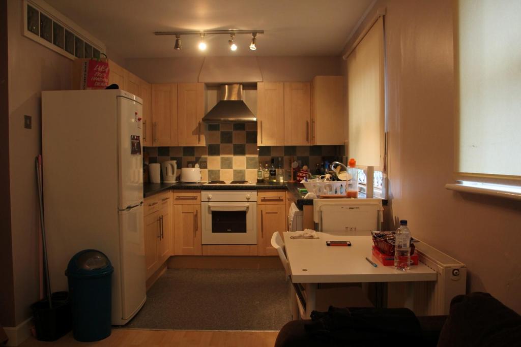 Headingley Rise, Welton Road, Hyde... 3 bed apartment £1,287 pcm (£