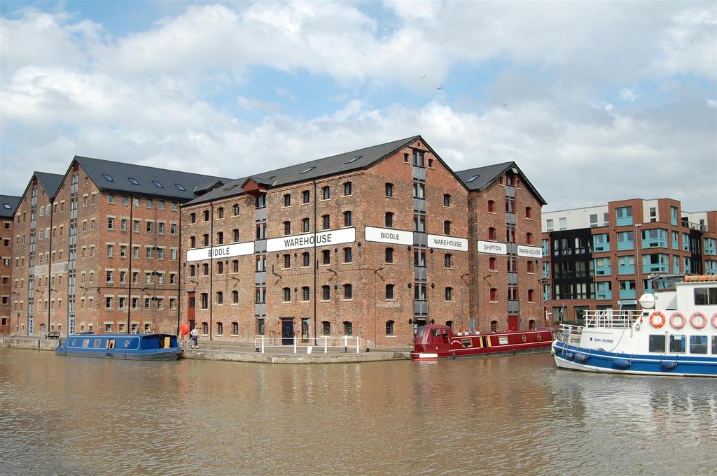 The Docks, Gloucester 1 bed apartment £144,950