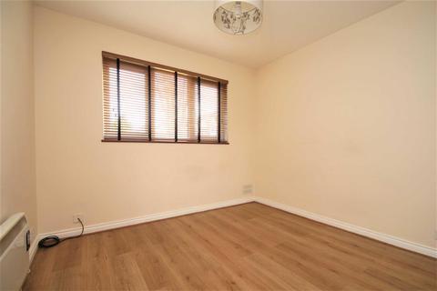 1 Maple Gate, Loughton, IG10 1PS