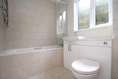 1 Maple Gate, Loughton, IG10 1PS