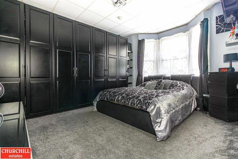 80 Richmond Road, Leytonstone, London, E11 4BU