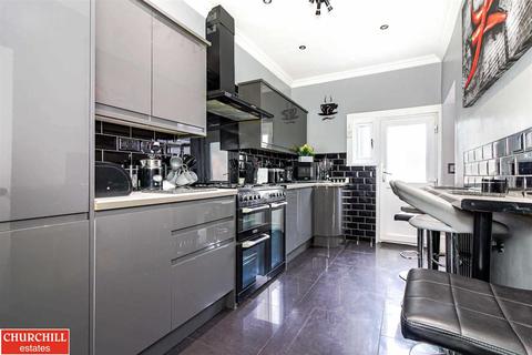 80 Richmond Road, Leytonstone, London, E11 4BU