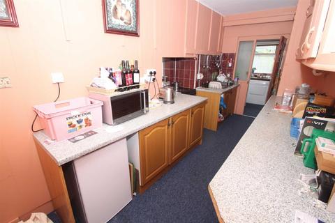 24 Forest Glade, Chingford, London, E4 9RH