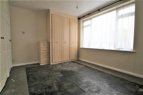 2, Waikato Lodge Russell Road, Buckhurst Hill, IG9 5QH