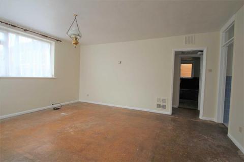 2, Waikato Lodge Russell Road, Buckhurst Hill, IG9 5QH