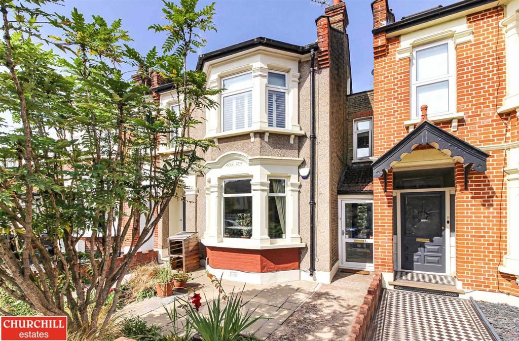 Harpenden Road, Aldersbrook 2 bed flat £500,000