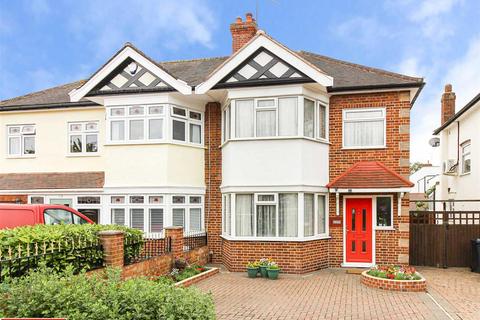 129 Elmcroft Avenue, London, E11 2BS