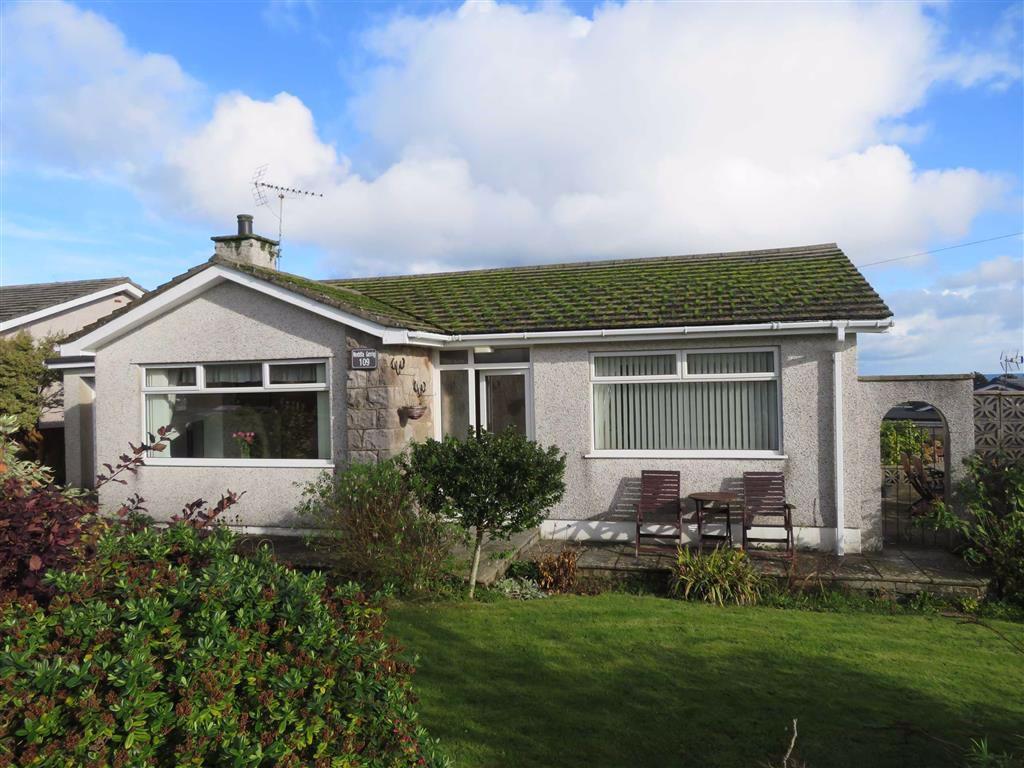 Lon Penmon, Benllech, Isle Of Anglesey 2 bed detached bungalow £335,000