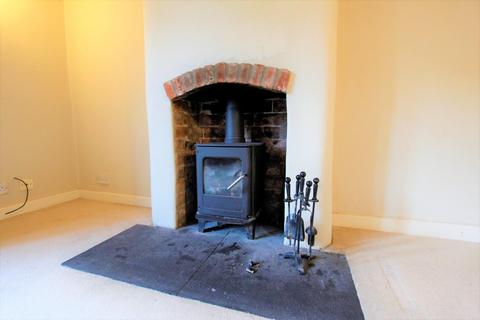 61 Glen Road, Castle Bytham, Grantham, NG33 4RJ