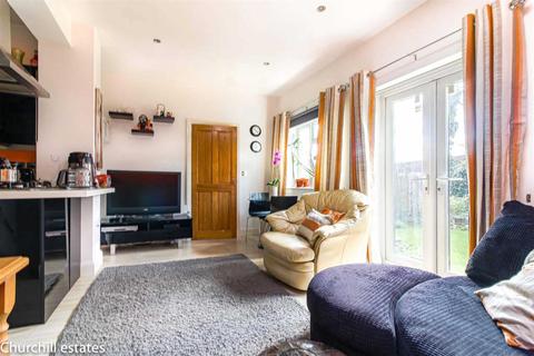2 Reydon Avenue, London, E11 2JD