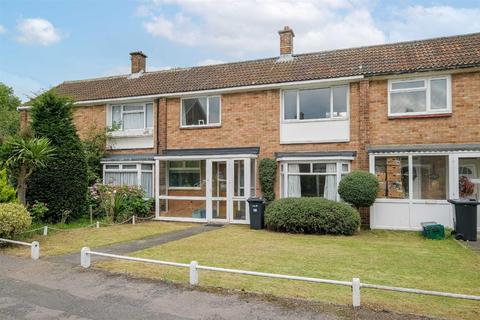 66 Brading Crescent, London, E11 3RR