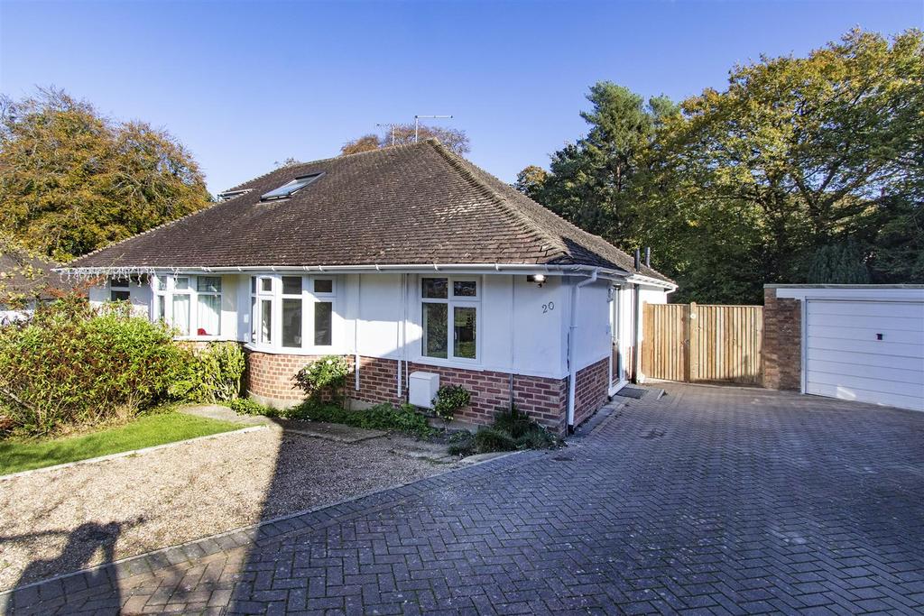 Medway, Crowborough 2 bed semidetached bungalow £460,000