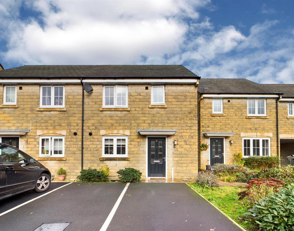 Home On Pottery Gardens, Lancaster 3 bed semidetached house