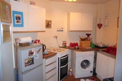 73 Cranston Close, Hounslow, TW3 3DQ