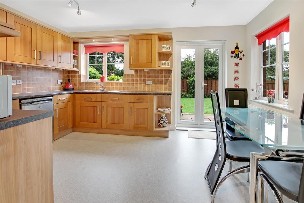 Trinity Gardens, Northallerton 3 bed detached house £270,000
