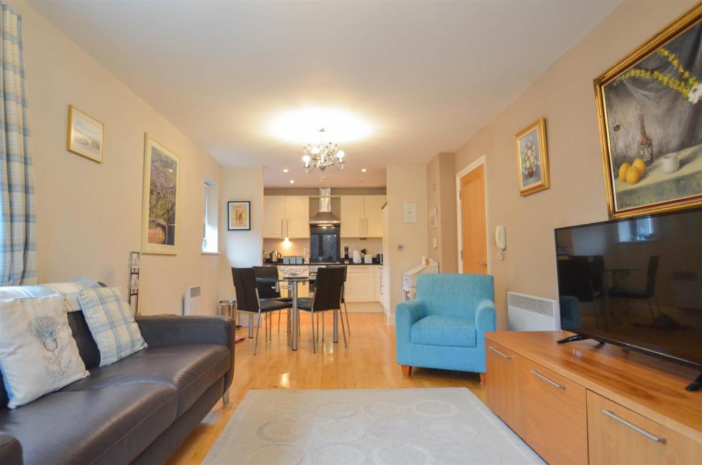 Talbot Court, Low Petergate, York 1 bed apartment £220,000