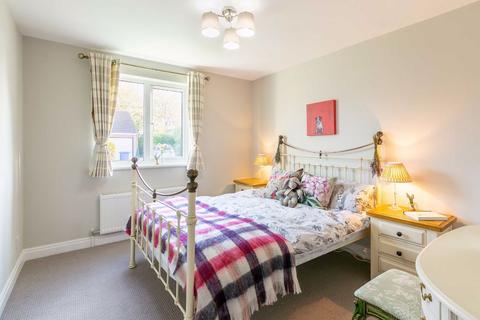 2 bedroom detached bungalow for sale - Southfield Road, Pocklington