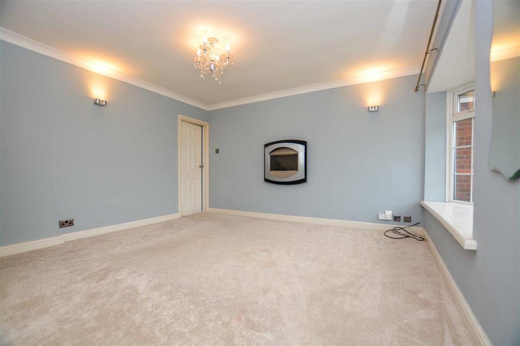 Quebec Road, Scunthorpe 3 bed detached house £179,000