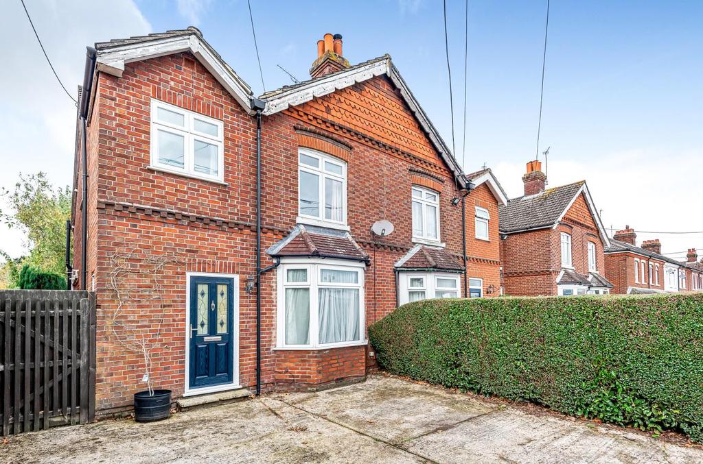 Bournemouth Road, Chandlers Ford 3 bed semidetached house £399,950