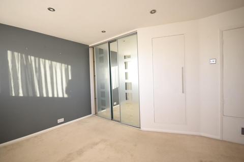 9 Balfour Drive, Rothwell, Kettering, NN14 6DP