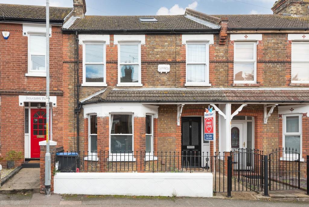 St. Road, Broadstairs 4 bed terraced house £400,000