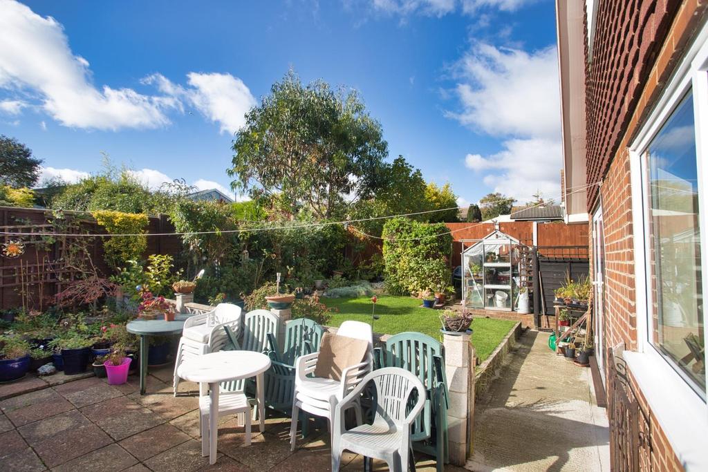 Balmoral Road, Kingsdown, Deal 3 bed detached house £400,000