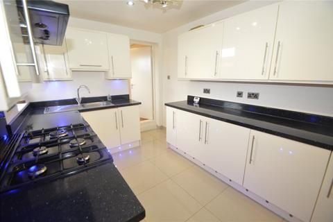 3 bedroom terraced house to rent - Humber Way, Langley, Slough, SL3